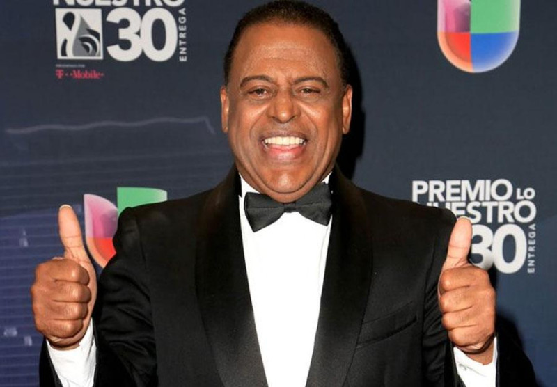 Wilfrido Vargas es hospitalizado por cuadro de neumonía e influenza