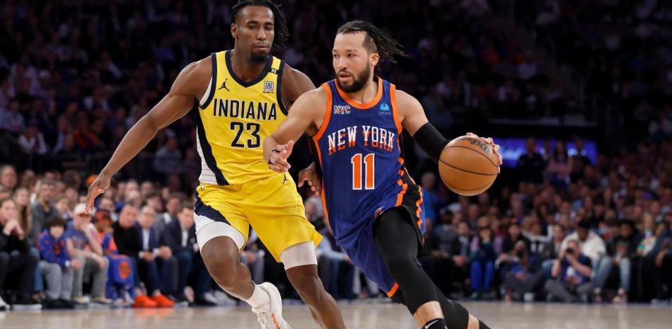Jalen Brunson anota 44 y los Knicks se imponen 121-91 a los Pacers