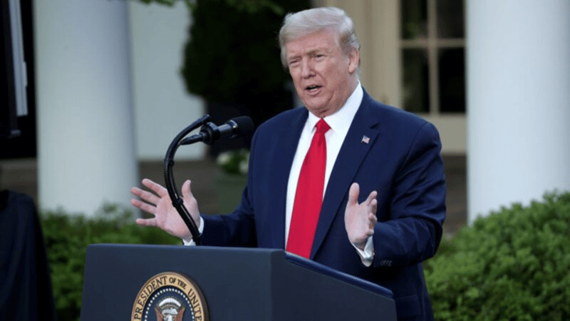 Donald Trump anuncia reversión de concesiones petroleras a Venezuela