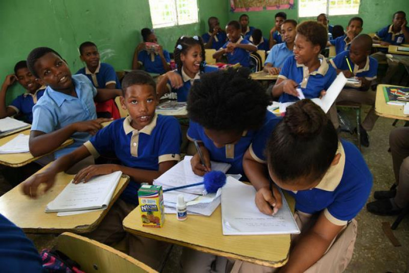 Casi 10 mil estudiantes dominicanos recibirán la prueba PISA
