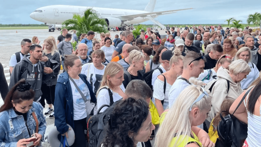 RD busca recuperar los más de 200 mil turistas rusos que dejaron de venir