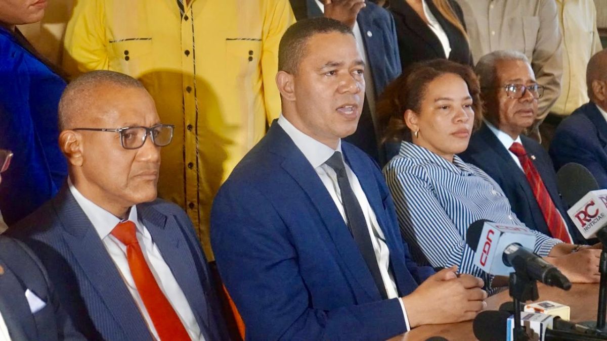 Jhonny Aristy exige convocatoria inmediata para integrar la Comisión Nacional Electoral del Colegio de Abogados