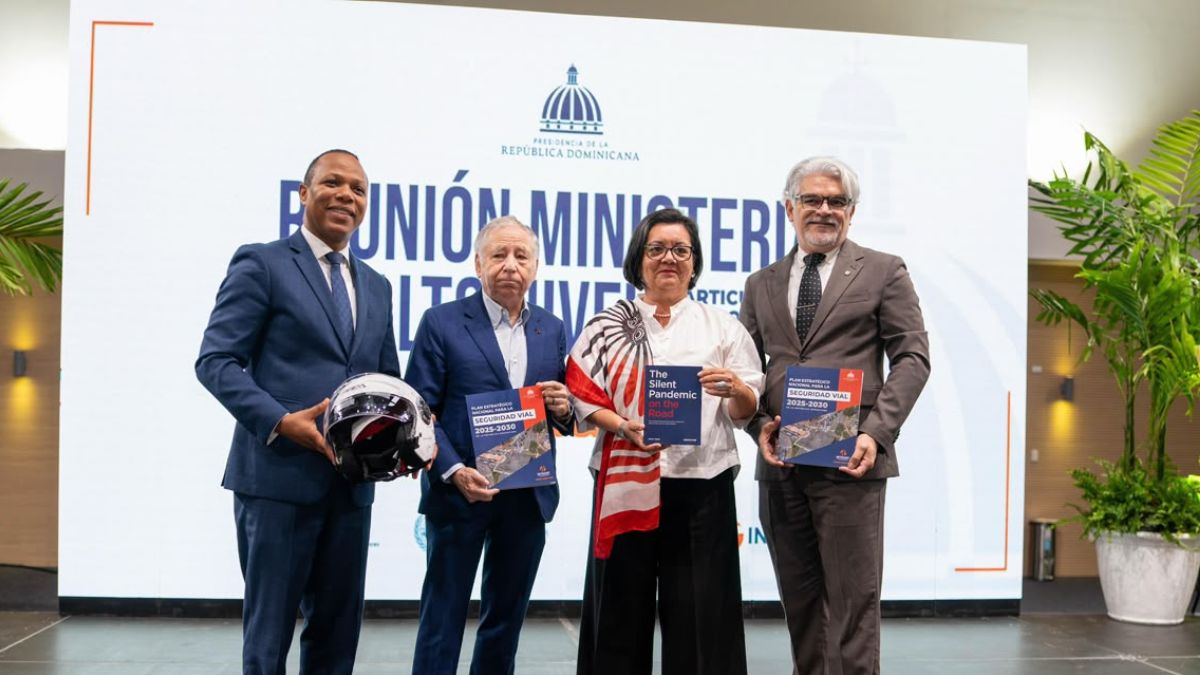 República Dominicana reúne por primera vez a autoridades nacionales y organismos internacionales para fortalecer la seguridad vial, en encuentro liderado por el INTRANT